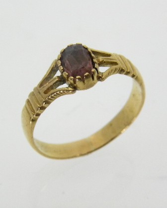 eetbaar ik ben verdwaald Tomaat Antieke ring met robijn - Juweliershuis Verbree